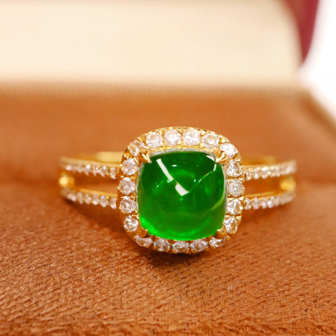 14k Gold 1.68 Ctw Vivid Green Natural Emerald & Diamond Ring - 2