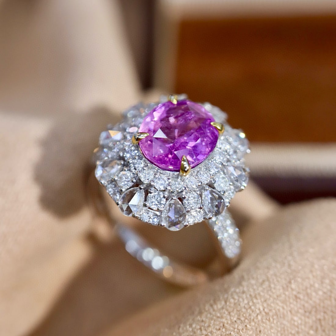 14k Gold 2.98 Ctw Natural Sapphire & Diamond Ring - 6