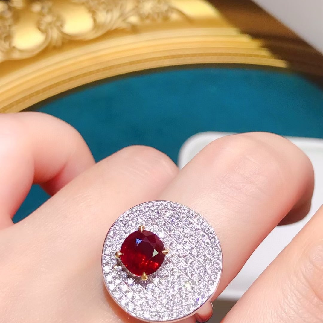 14k Gold 2.92 Ctw Natural Ruby & Diamond Ring - 4