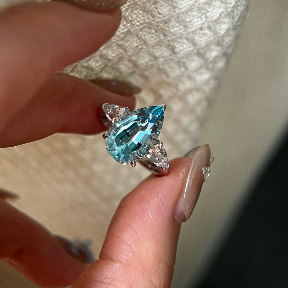 14k Gold 4.60 Ctw Natural Aquamarine & Topaz Ring - 3
