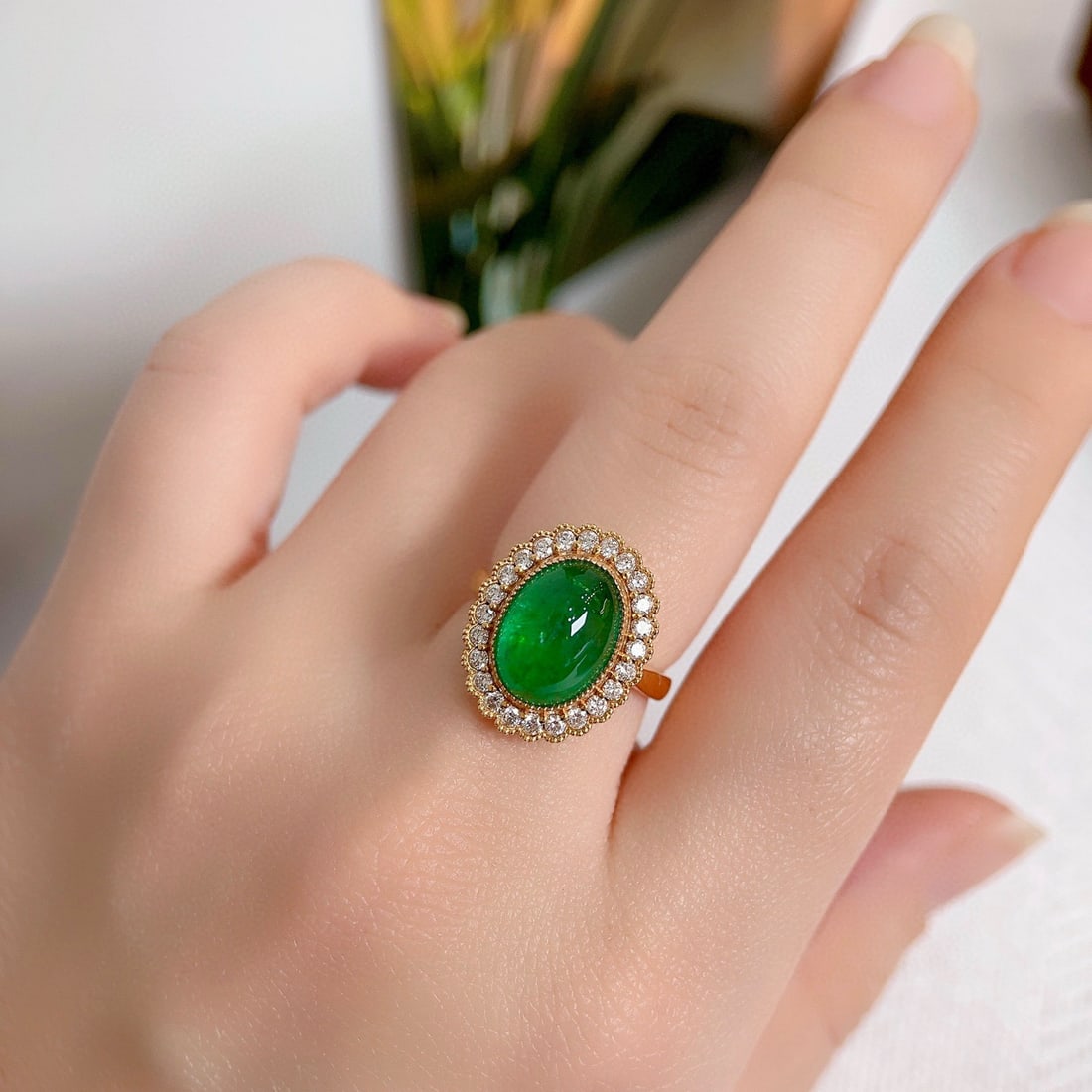 14k Gold 4.83 Ctw Vivid Green Natural Emerald & Diamond Ring - 6
