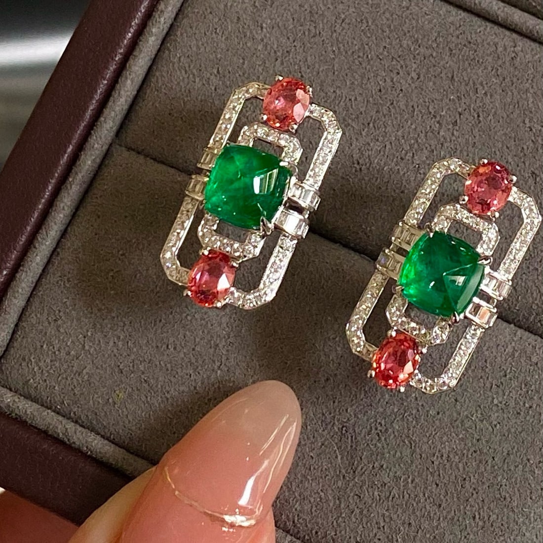 14k Gold 3.78 Ctw Vivid Green Natural Emerald & Diamond Earrings - 2