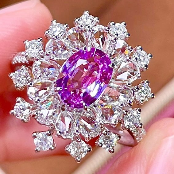 14k Gold 2.2 Ctw Natural Sapphire & Diamond Ring: Ref:231080394 // gold content:14k gold // ring size:7. 25us // // main gemstone:sapphire // shape:oval // carat weight:1ct // color:purple // treatment:natural // // adjacent gemstone 2 : diamond // s