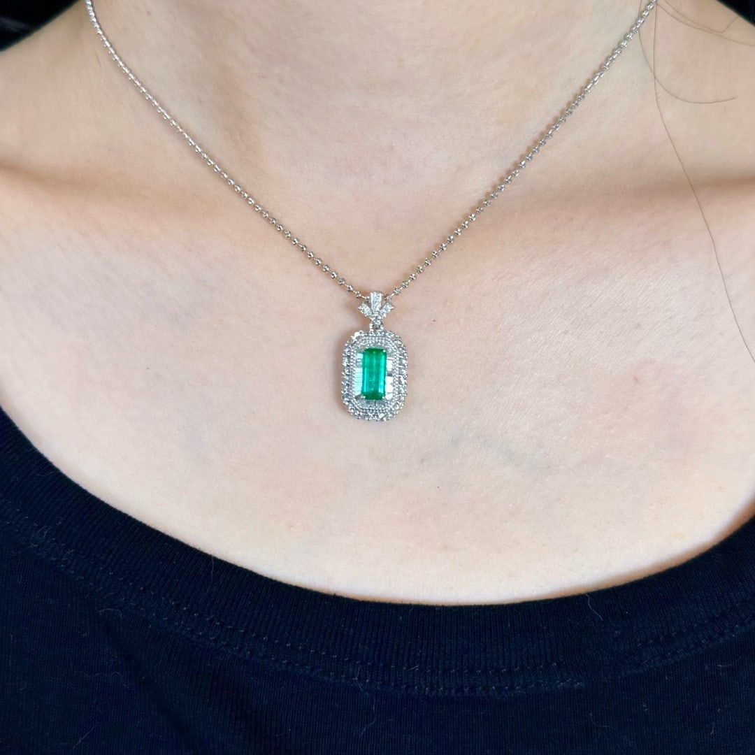 14k Gold 1.84 Ctw Natural Emerald & Diamond Pendant( Without Chain ) - 6