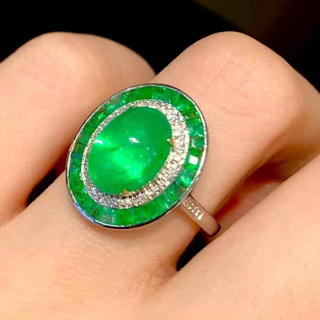 14k Gold 3 Ct Vivid Green Natural Emerald & Diamond Ring - 3