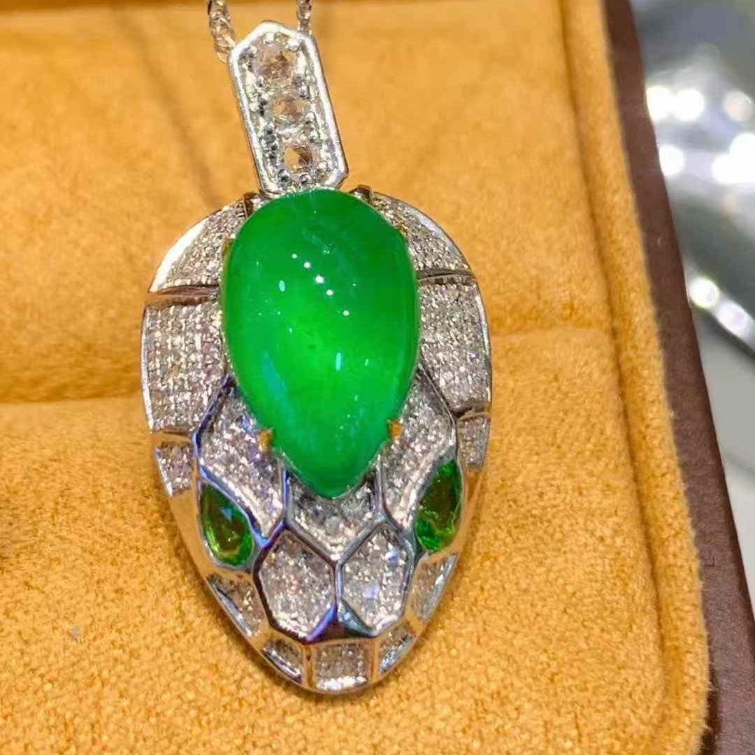 14k Gold 3.75 Ct Natural Emerald & Diamond & Tsavorite Pendant( Without Chain ) - 5