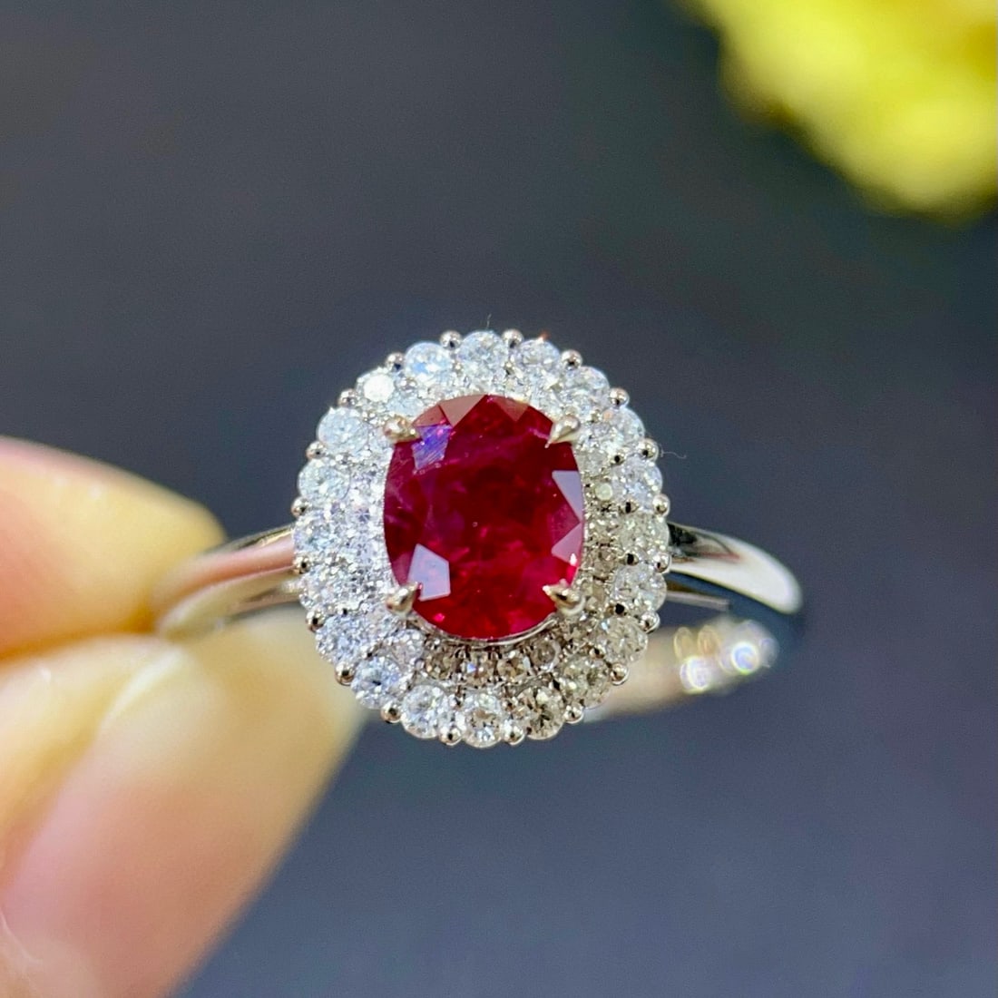 14k Gold 1.15 Ctw Natural Ruby & Diamond Ring: Ref:231085105 // gold content:14k gold // ring size:7. 25us // // main gemstone:ruby // shape:oval // carat weight:0. 90ct // color:pigeonblood red // treatment:natural // // adjacent gemstone 2 :