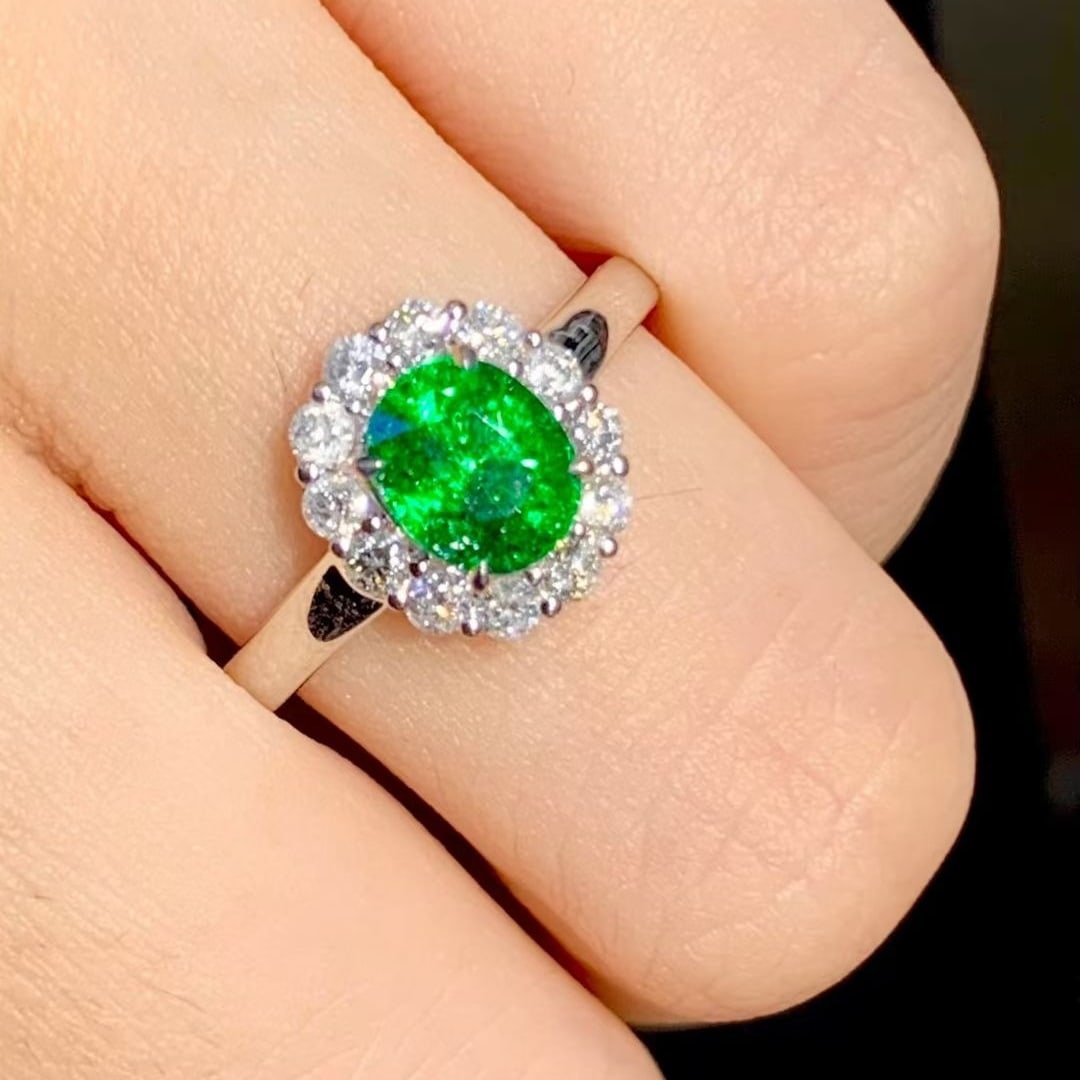 14k Gold 1.2 Ct Vivid Green Natural Tsavorite & Diamond Ring - 5