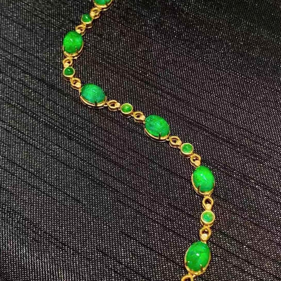 14k Gold 10.5 Ct Vivid Green Natural Emerald & Diamond Bracelet - 3