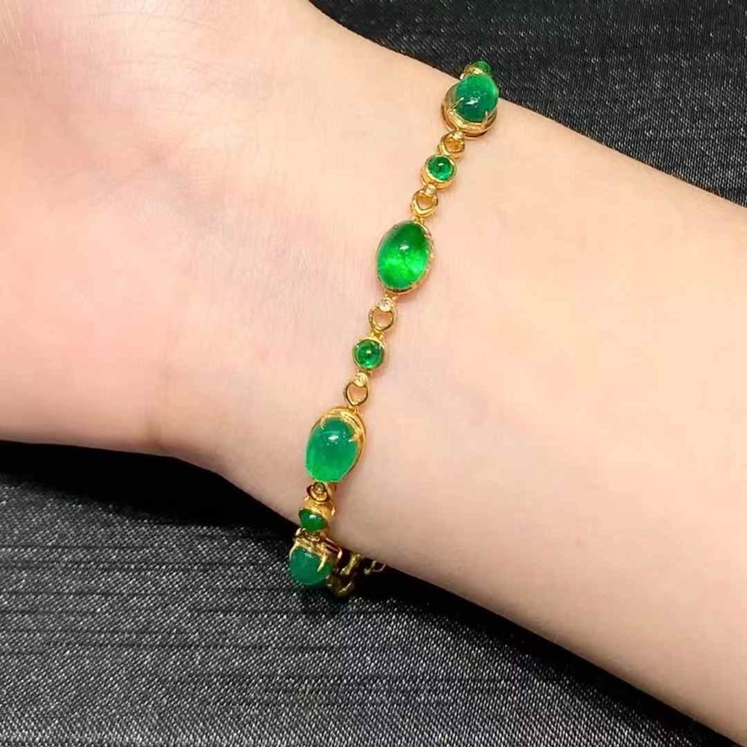 14k Gold 10.5 Ct Vivid Green Natural Emerald & Diamond Bracelet - 5