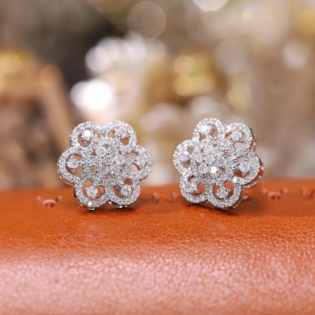 14k Gold 0.5 Ct Natural H Diamond Earrings - 3