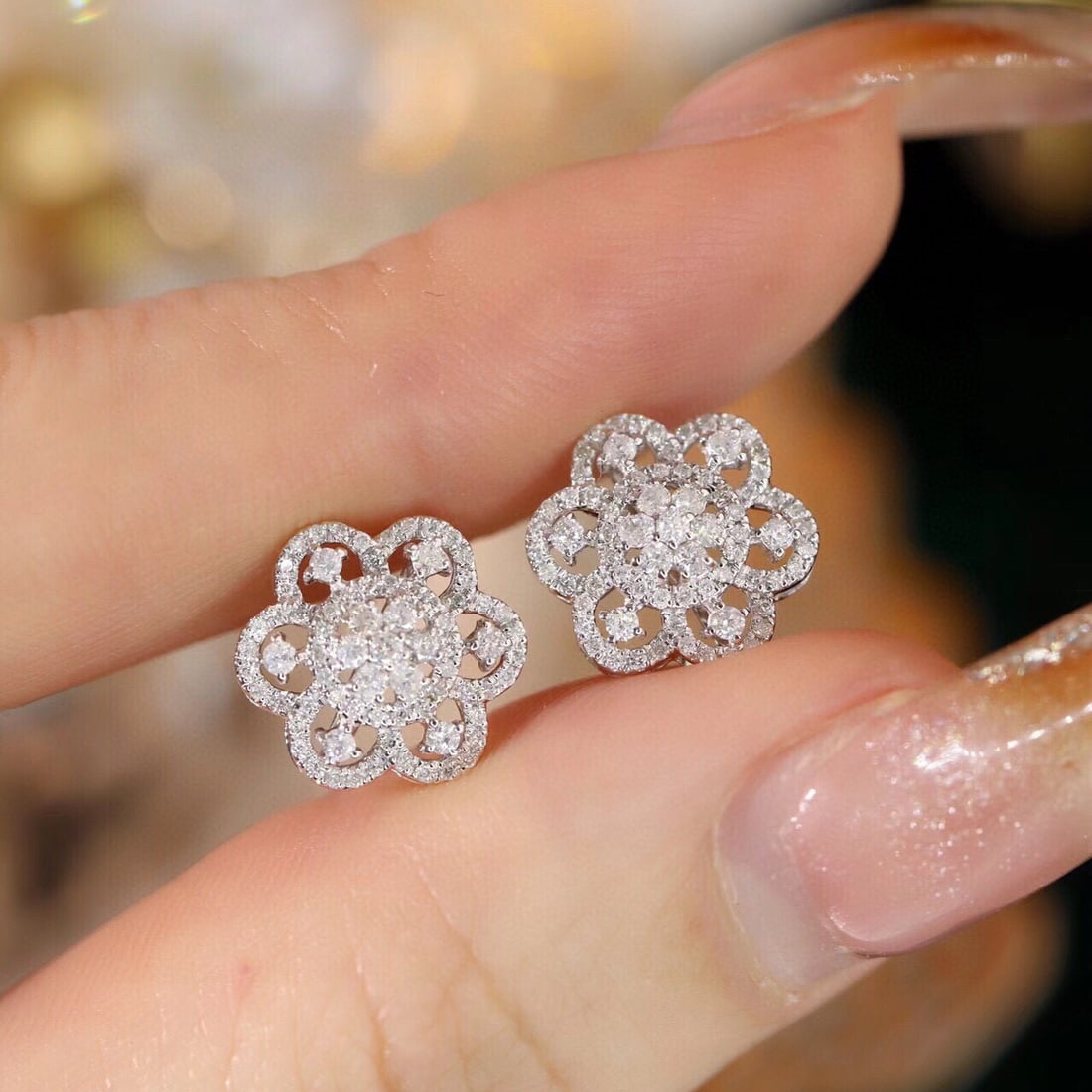 14k Gold 0.5 Ct Natural H Diamond Earrings - 5