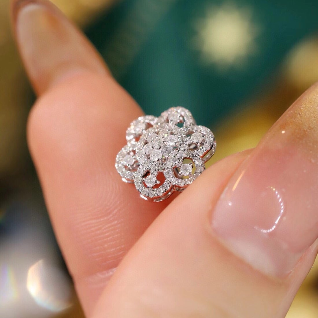 14k Gold 0.5 Ct Natural H Diamond Earrings - 6