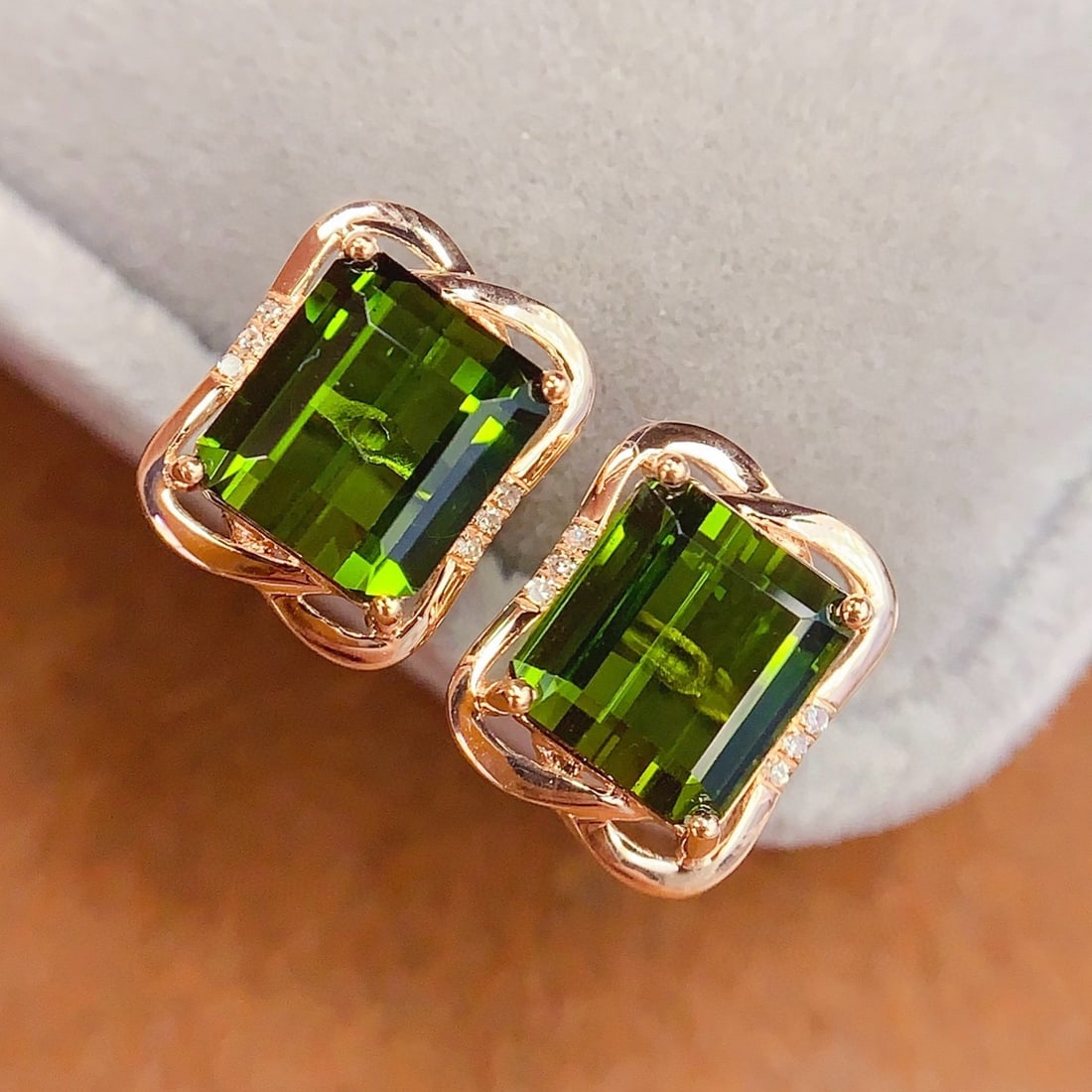 14k Gold 4.8 Ct Natural Tourmaline & Diamond Earrings - 2