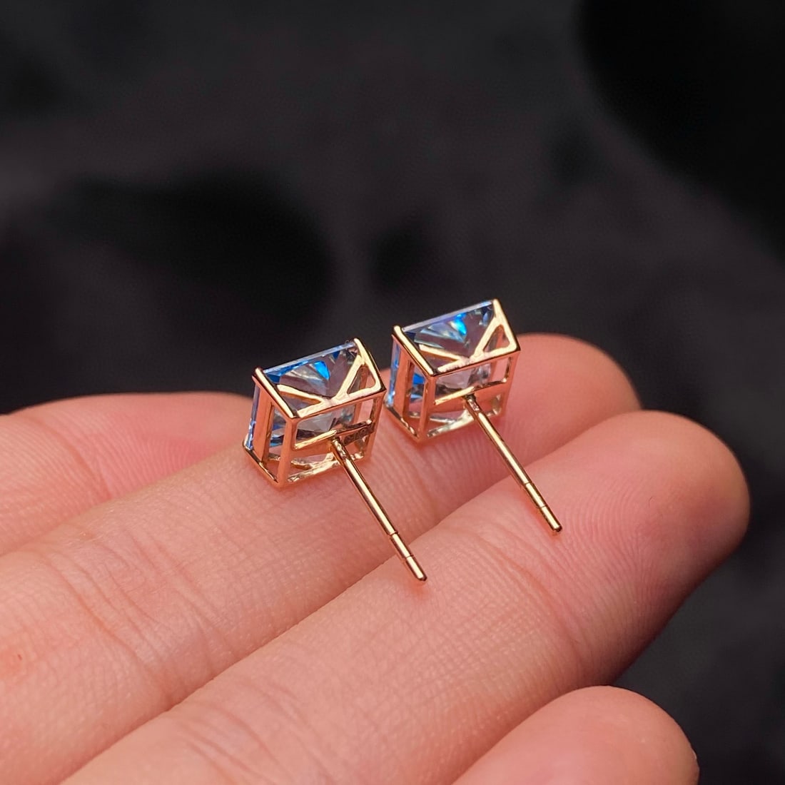 14k Gold 3.5 Ct Natural Topaz Earrings - 2