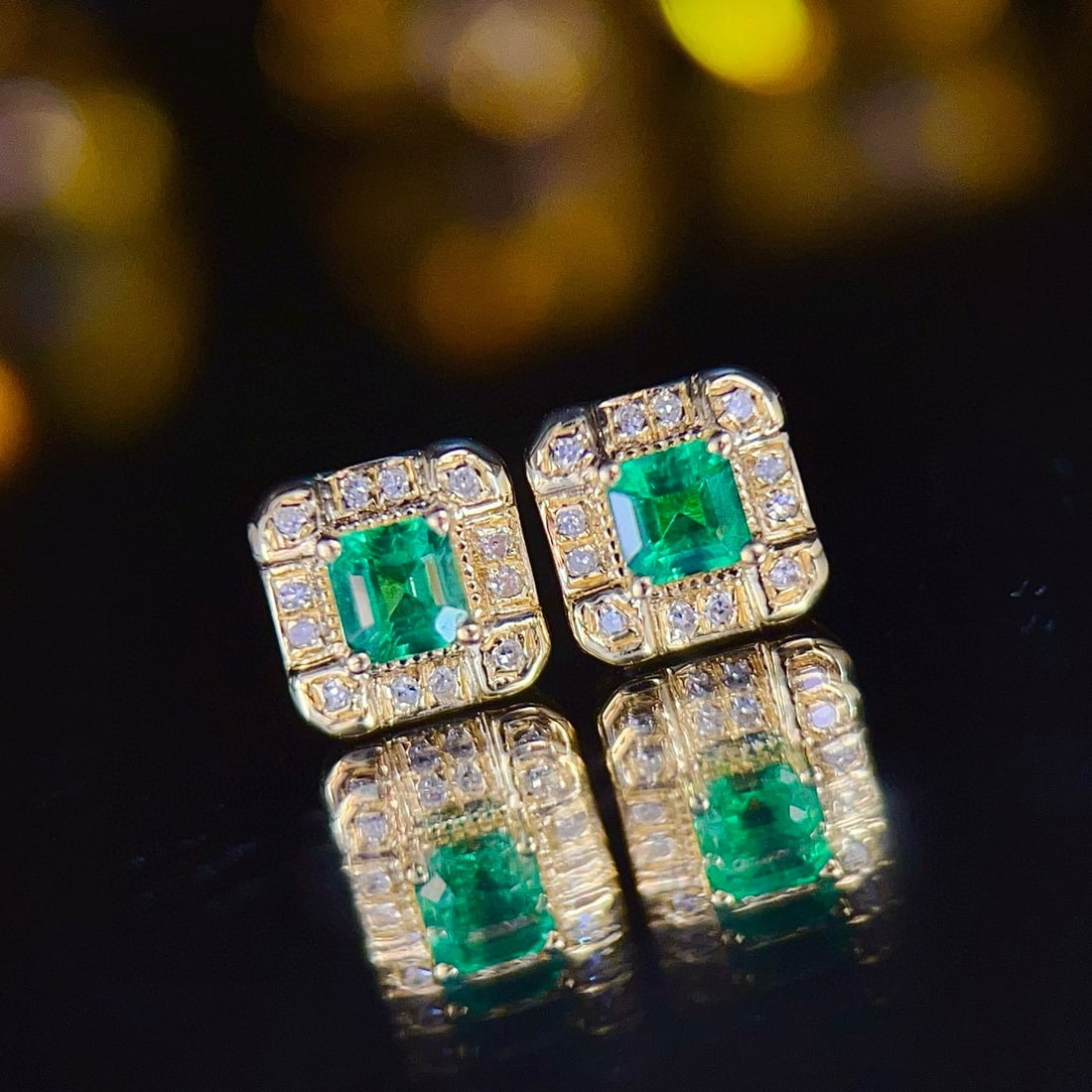 14k Gold 0.35 Ct Natural Emerald & Diamond Earrings - 2