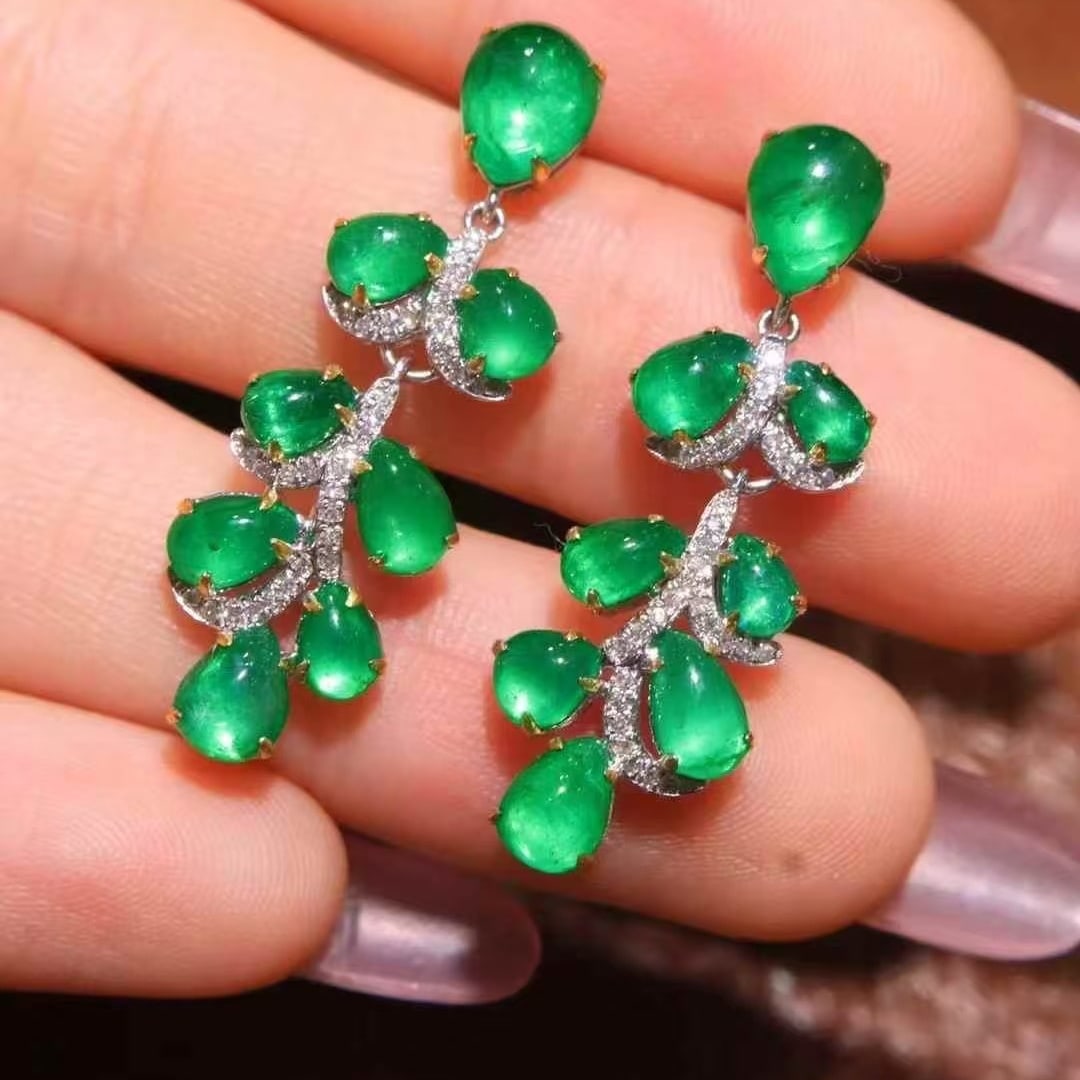 14k Gold 5.90 Ct Natural Emerald & Diamond Earrings - 2