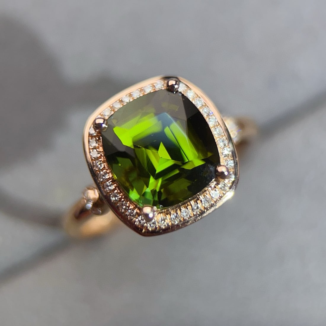 14k Gold 3.03 Ctw Natural Tourmaline & Diamond Ring: Ref:231085257 // gold content:14k gold // ring size:7. 25us // // main gemstone:tourmaline // shape:cushion // carat weight:2. 91ct // color:green // treatment:natural // // adjacent gemstone 2 :