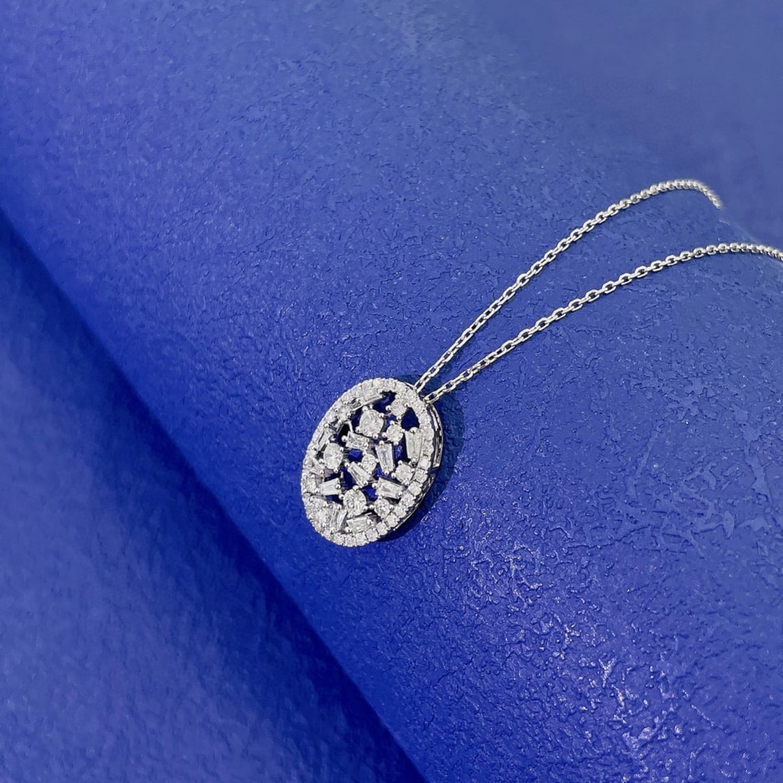 14k Gold 0.58 Ctw Natural H Diamond Necklace - 2