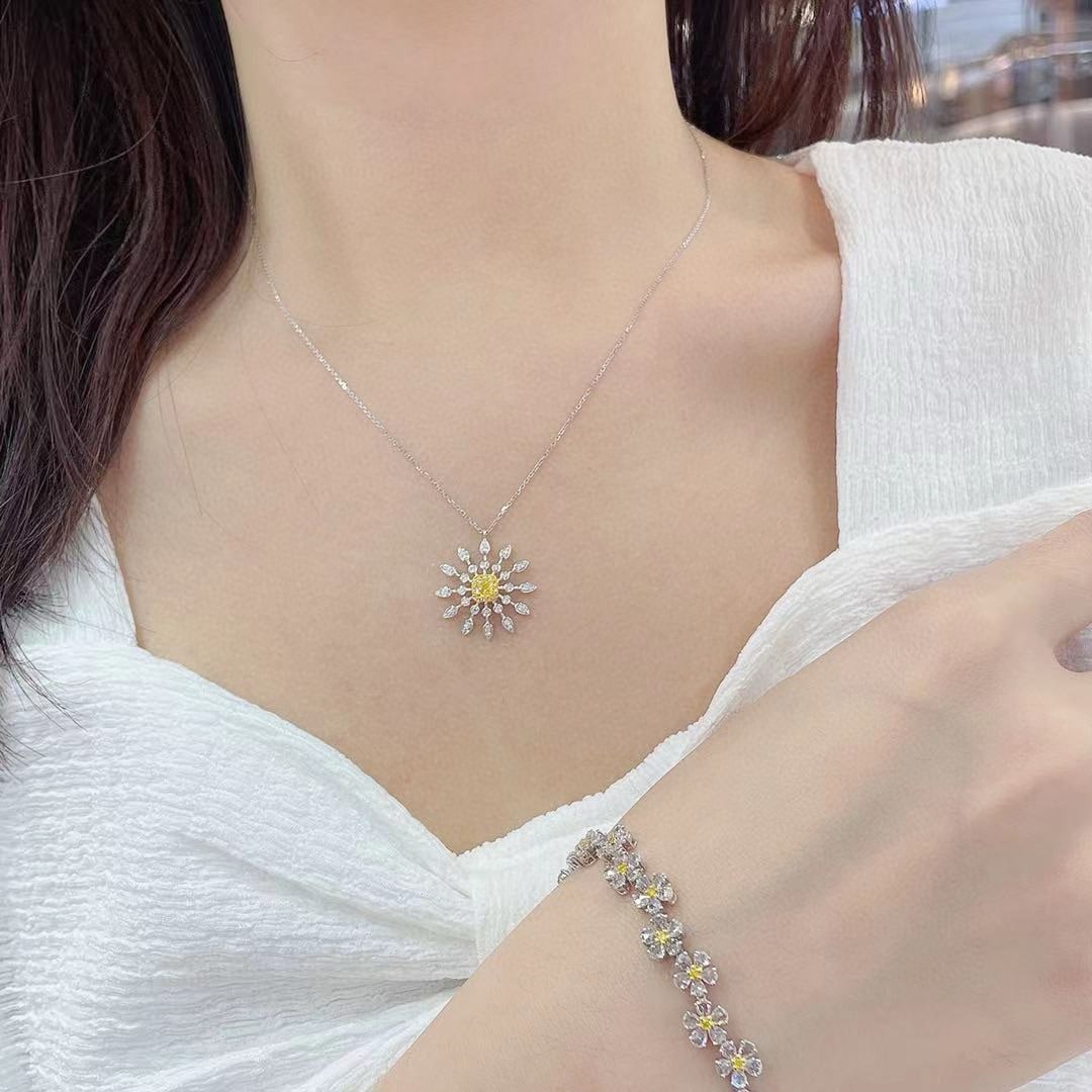 14k Gold 0.35 Ctw Natural Yellow Diamond & Diamond Necklace - 4