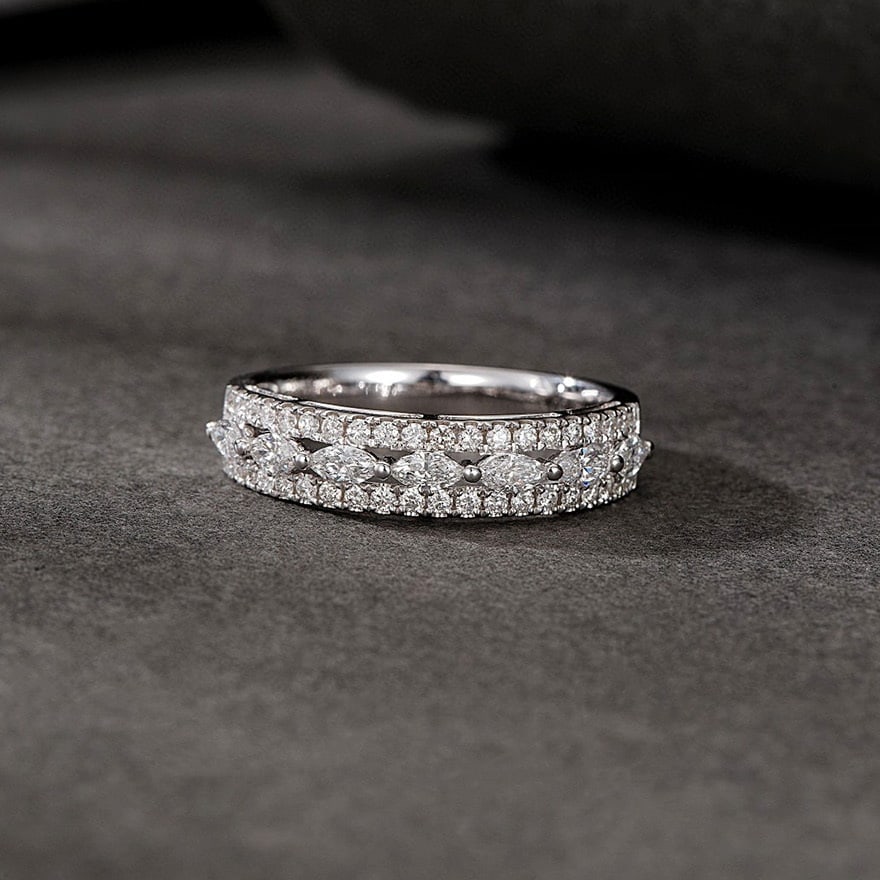 14k Gold 0.55 Ct Natural H Diamond Ring: Ref:231086109 // gold content:14k gold // ring size:7. 25us // // main gemstone:diamond // shape:multiple // carat weight:0. 55ct // clarity grade:vs-si // color:h // treatment:natural // Condition: