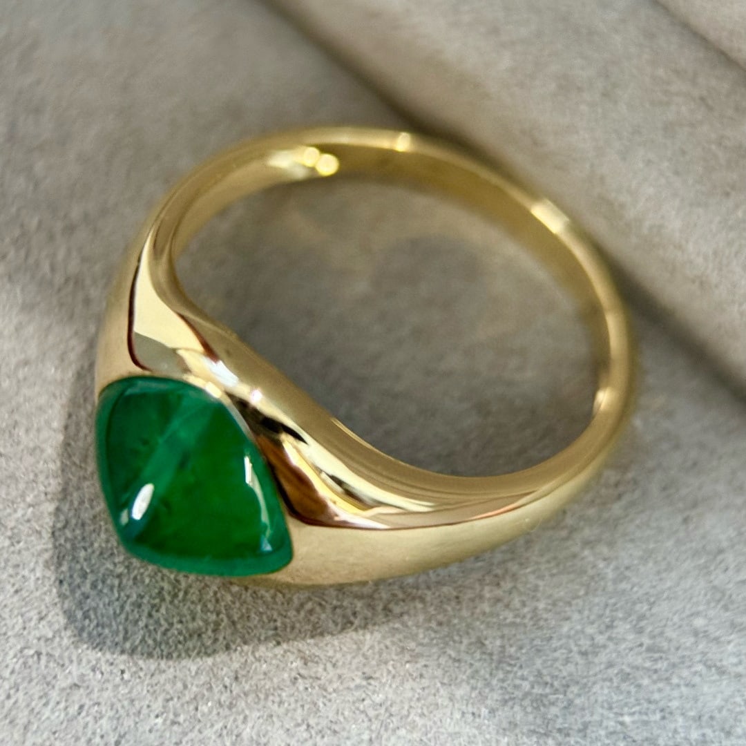 14k Gold 2.39 Ct Vivid Green Natural Emerald Ring - 6