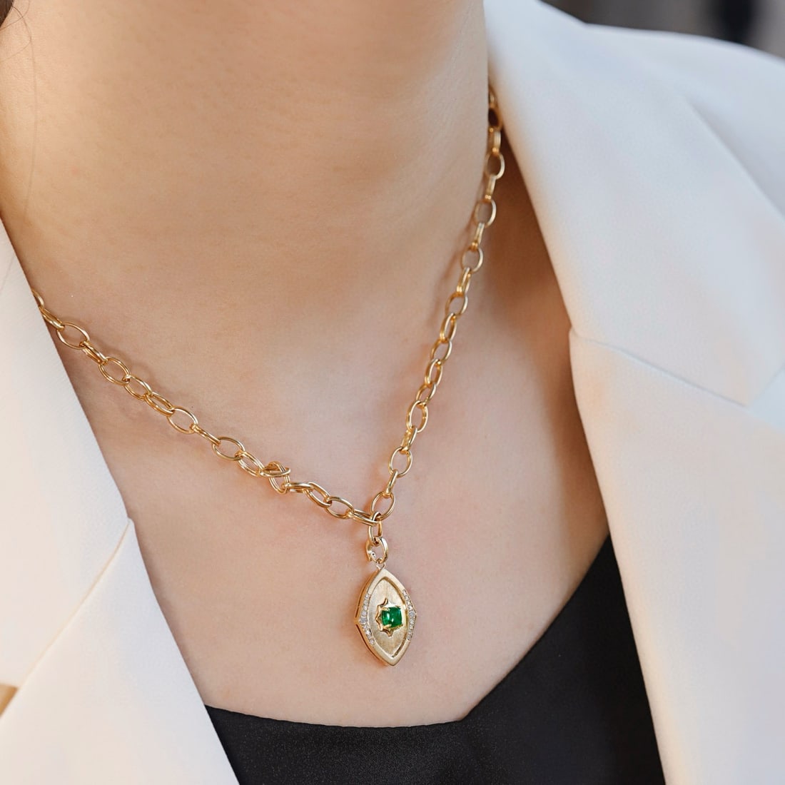 14k Gold 0.41 Ctw Vivid Green Natural Emerald & Diamond Pendant( Without Chain ) - 2