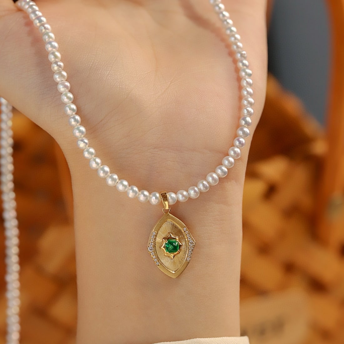 14k Gold 0.41 Ctw Vivid Green Natural Emerald & Diamond Pendant( Without Chain ) - 5