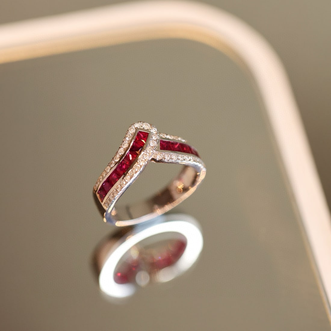 14k Gold 1.34 Ctw Natural Ruby & Diamond Ring - 4
