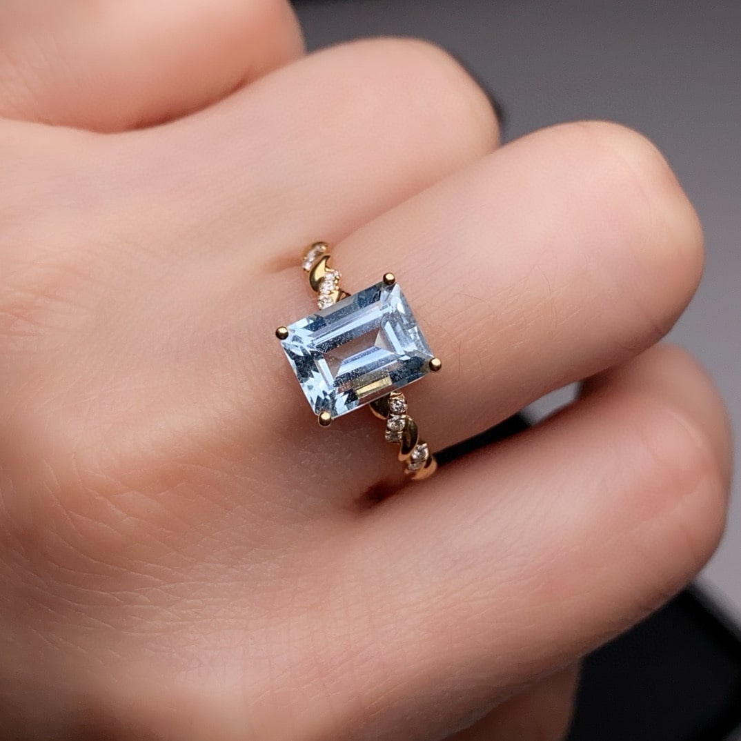 14k Gold 2.37 Ctw Natural Aquamarine & Diamond Ring - 2