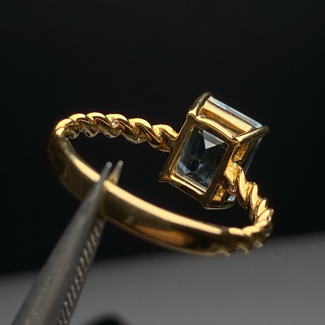 14k Gold 2.37 Ctw Natural Aquamarine & Diamond Ring - 4