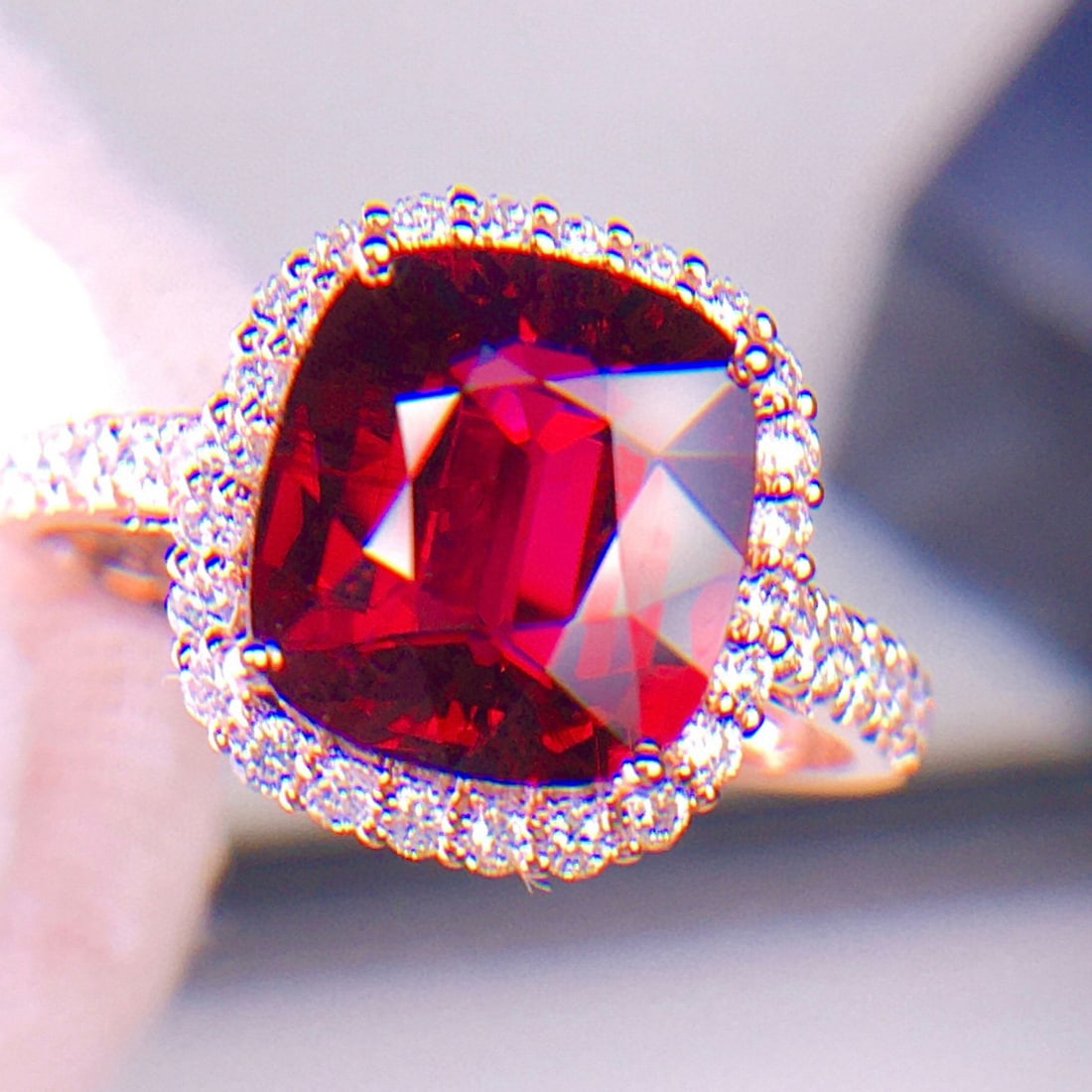 14k Gold 3.2 Ct Natural Tourmaline & Diamond Ring - 4