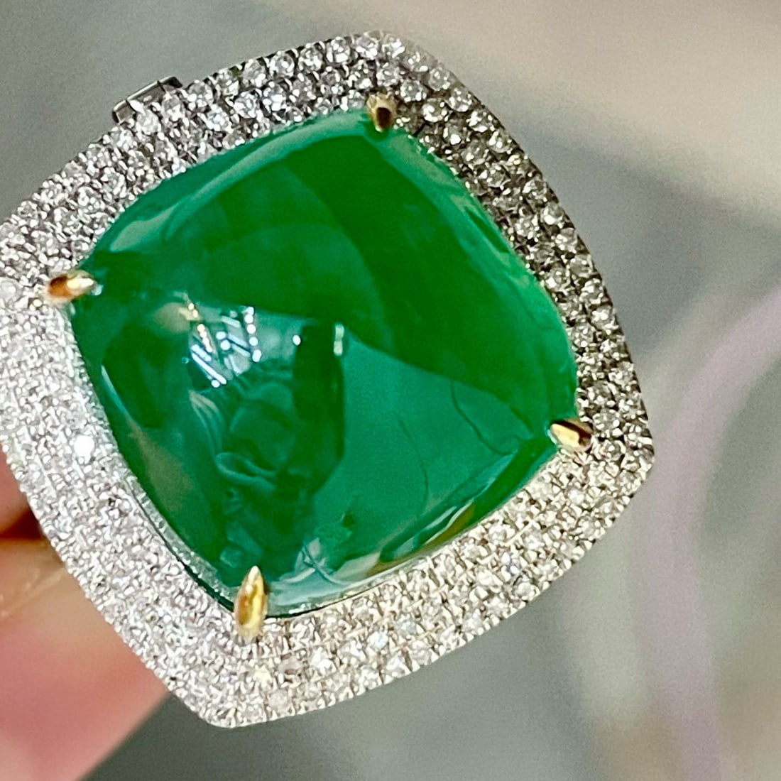 14k Gold 14.7 Ct Vivid Green Natural Emerald & Diamond Ring/pendant( Without Chain ) - 2