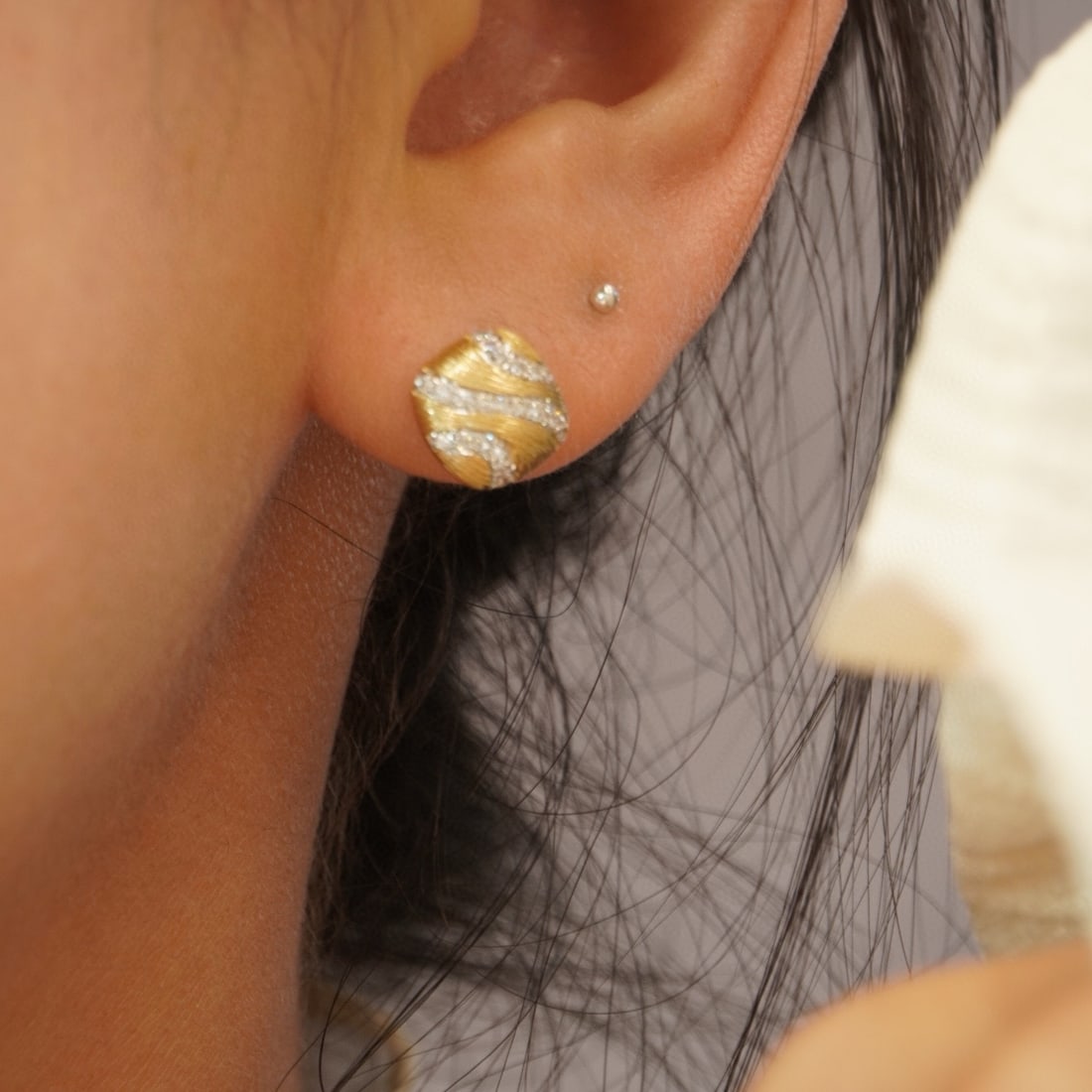 14k Gold 0.24 Ct Natural H Diamond Earrings - 3