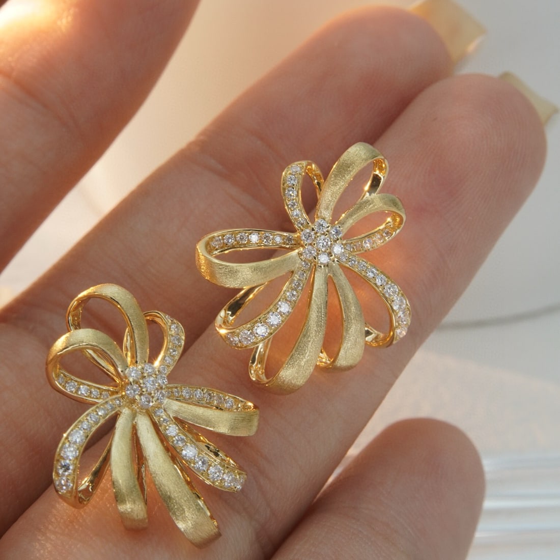 14k Gold 0.38 Ct Natural H Diamond Earrings - 2
