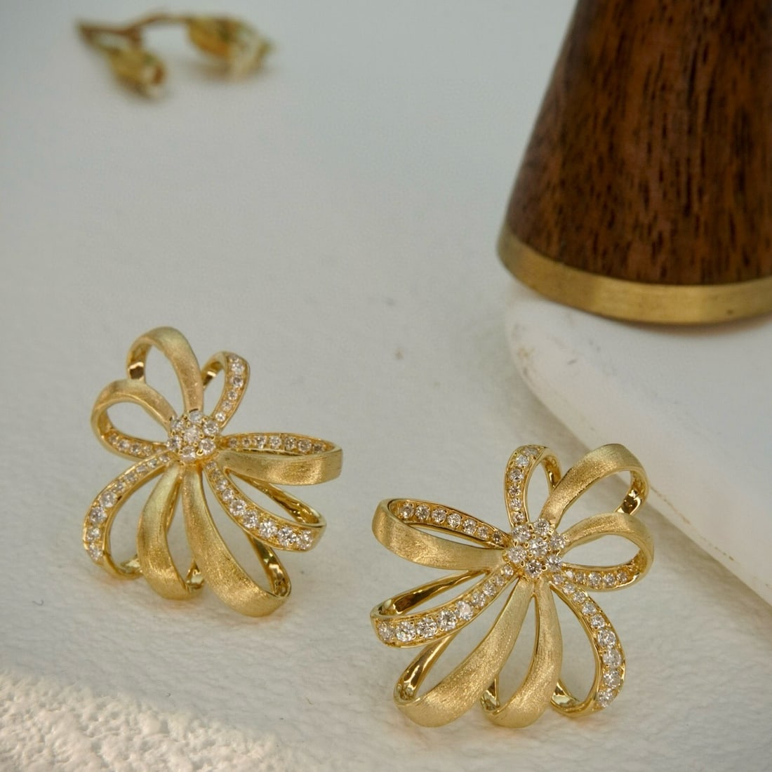 14k Gold 0.38 Ct Natural H Diamond Earrings - 7