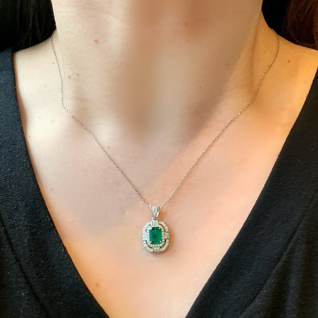 14k Gold 1.41 Ctw Vivid Green Natural Emerald & Diamond Pendant( Without Chain ) - 4
