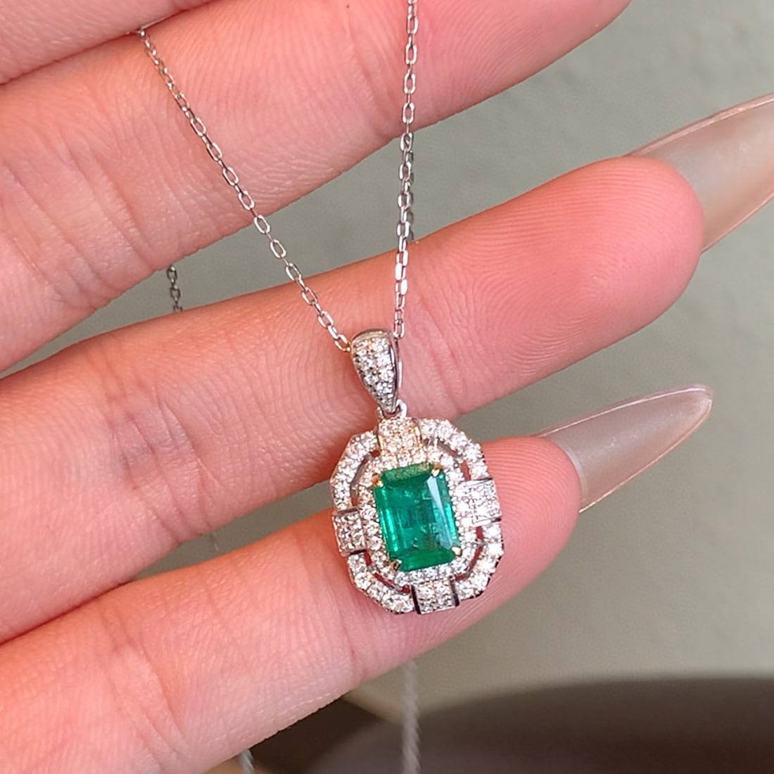 14k Gold 1.41 Ctw Vivid Green Natural Emerald & Diamond Pendant( Without Chain ) - 6