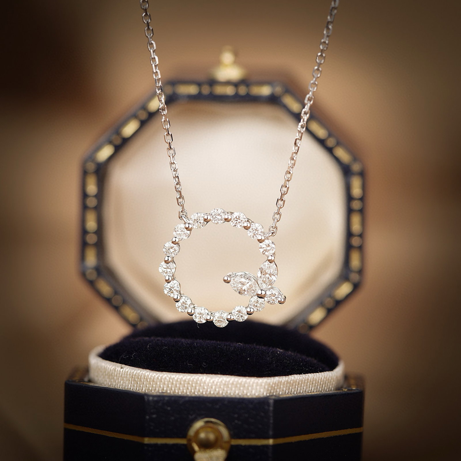 14k Gold 0.35 Ct Natural H Diamond Necklace: Ref:231086180 // gold content:14k gold // main gemstone:diamond // shape:multiple // carat weight:0. 35ct // clarity grade:vs-si // color:h // treatment:natural // Condition: New Low Estimate: