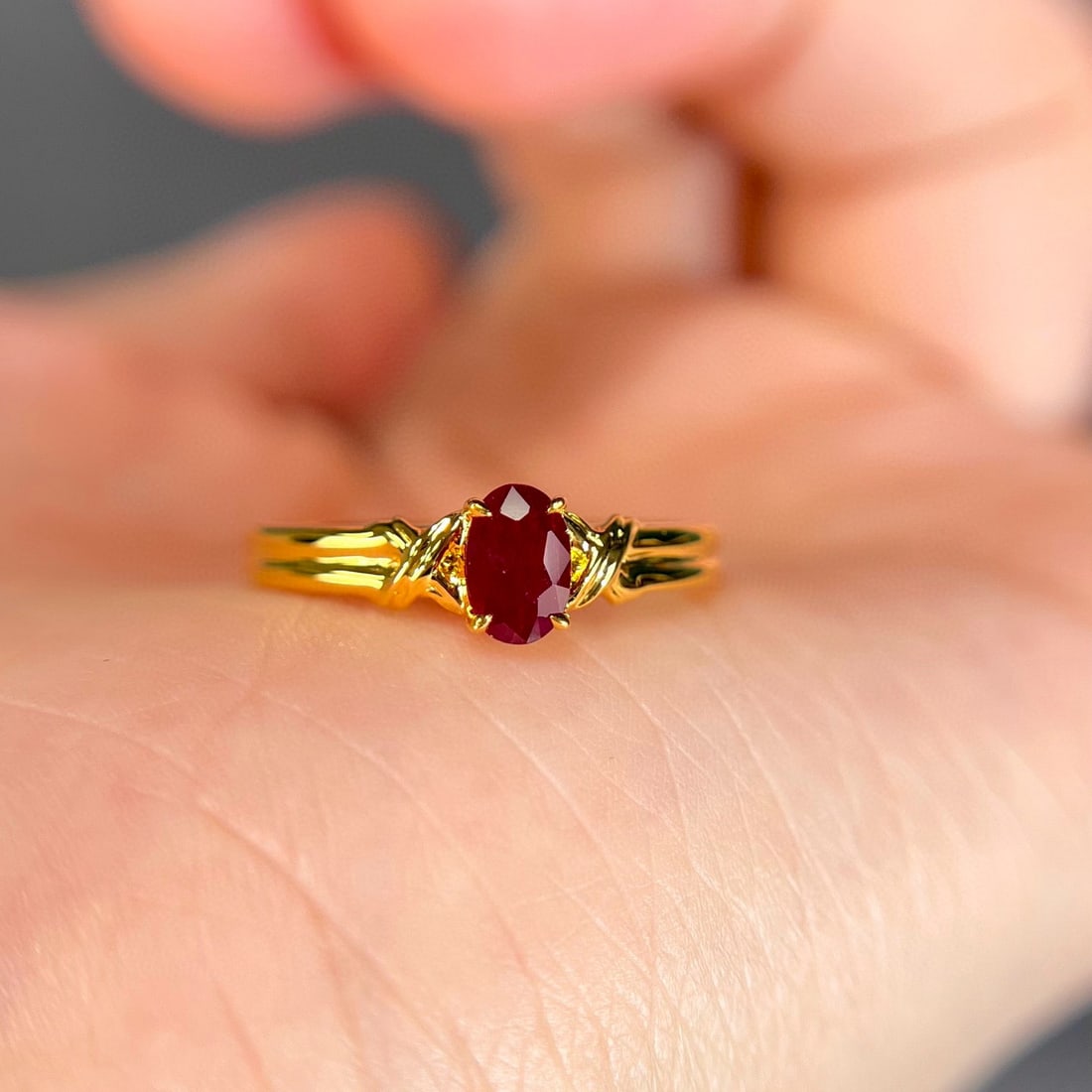 14k Gold 0.65 Ct Natural Ruby Ring - 5