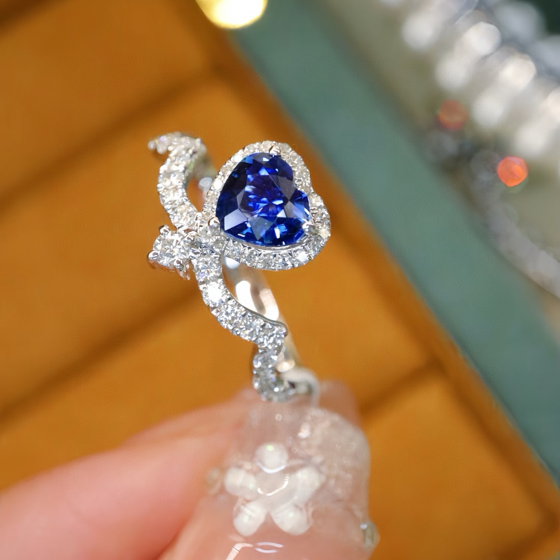 14k Gold 0.94 Ctw Natural Sapphire & Diamond Ring - 2
