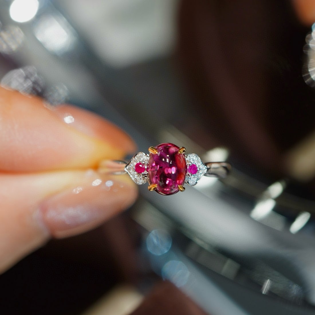 14k Gold 1.4 Ct Natural Tourmaline & Diamond Ring - 2