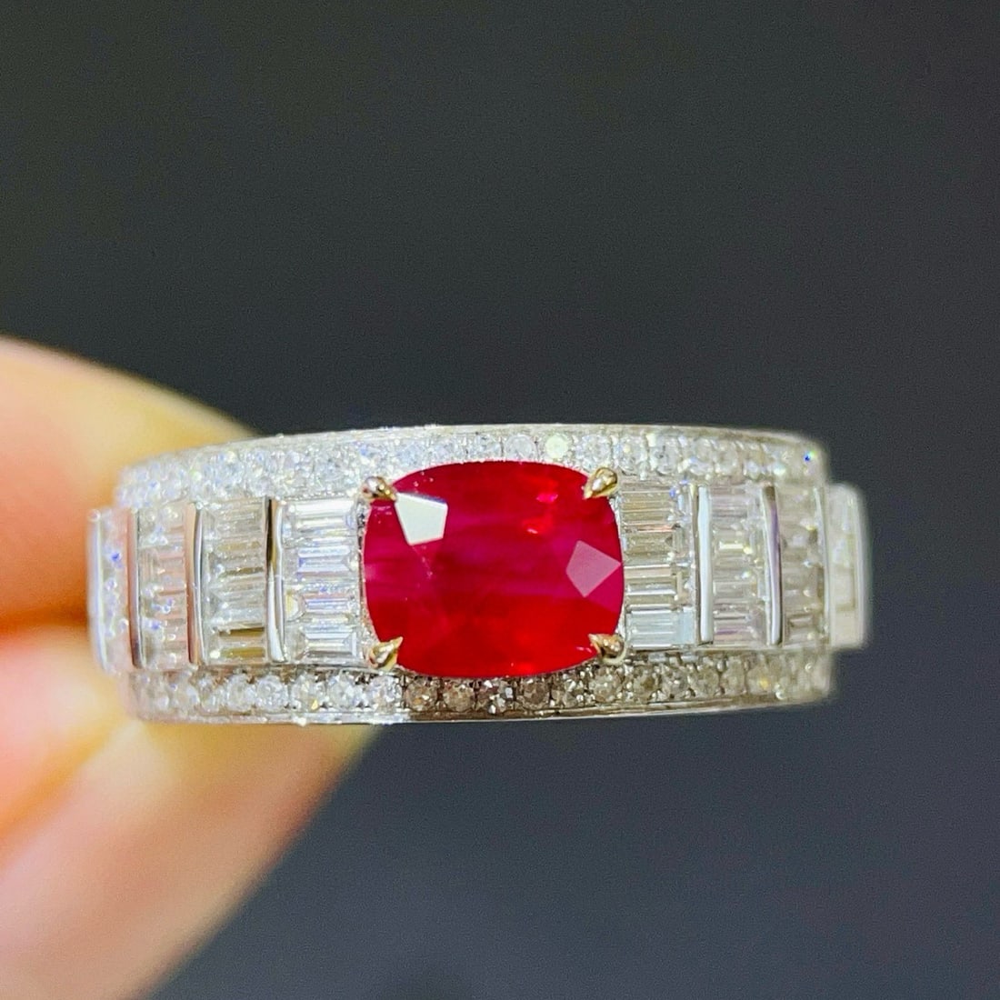 14k Gold 1.78 Ctw Vivid Red Natural Ruby & Diamond Ring: Ref:231087115 // gold content:14k gold // ring size:7. 25 us // // main gemstone:ruby // shape:cushion // carat weight:1. 14ct // color:vivid red // treatment:natural // // adjacent gemstone 2 :