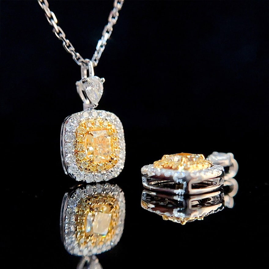 14k Gold 0.69 Ctw Natural Yellow Diamond & Diamond Pendant( Without Chain ) - 2