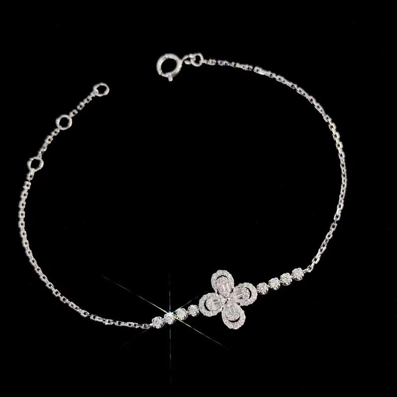 14k Gold 0.3 Ct Natural H Diamond Bracelet: Ref:231087220 // gold content:14k gold // main gemstone:diamond // shape:multiple // carat weight:0. 3ct // clarity grade:vs-si // color:h // treatment:natural // Condition: New Low Estimate: 2100.00