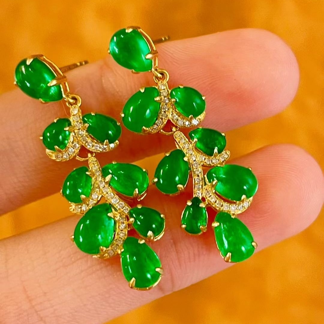 14k Gold 5.5 Ct Vivid Green Natural Emerald & Diamond Earrings - 2