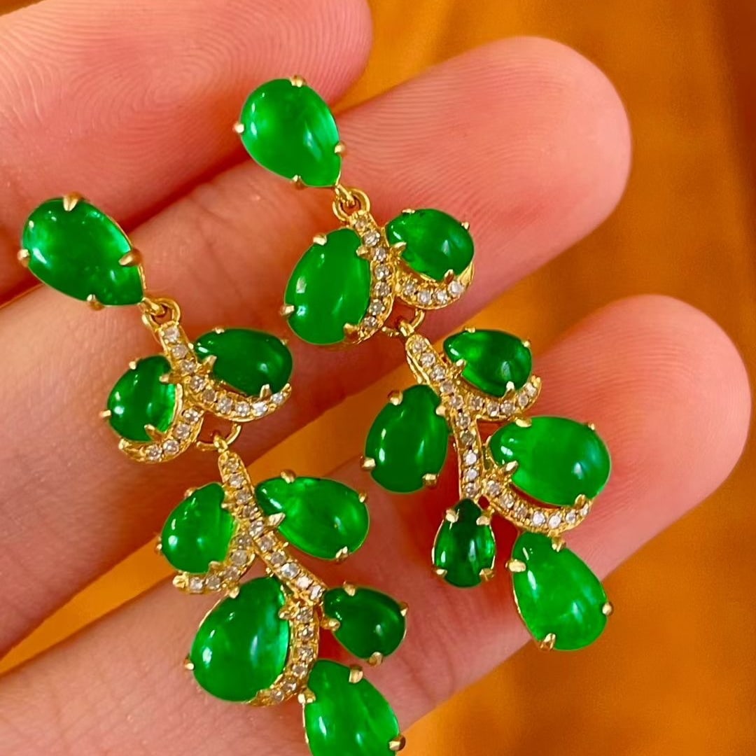 14k Gold 5.5 Ct Vivid Green Natural Emerald & Diamond Earrings - 3