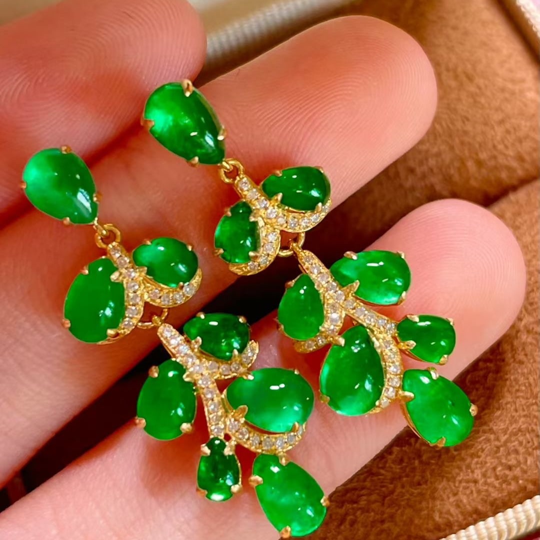 14k Gold 5.5 Ct Vivid Green Natural Emerald & Diamond Earrings - 7