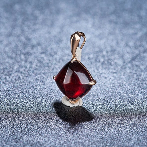 14k Gold 8.35 Ct Natural Garnet Pendant( Without Chain ) - 3