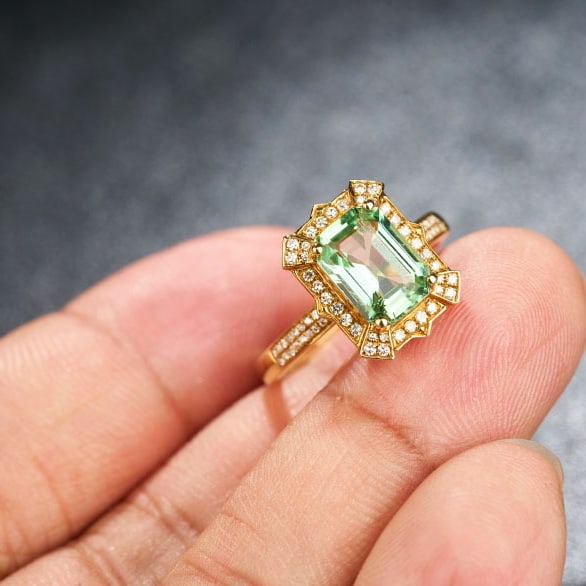 14k Gold 2.4 Ctw Natural Tourmaline & Diamond Ring - 7